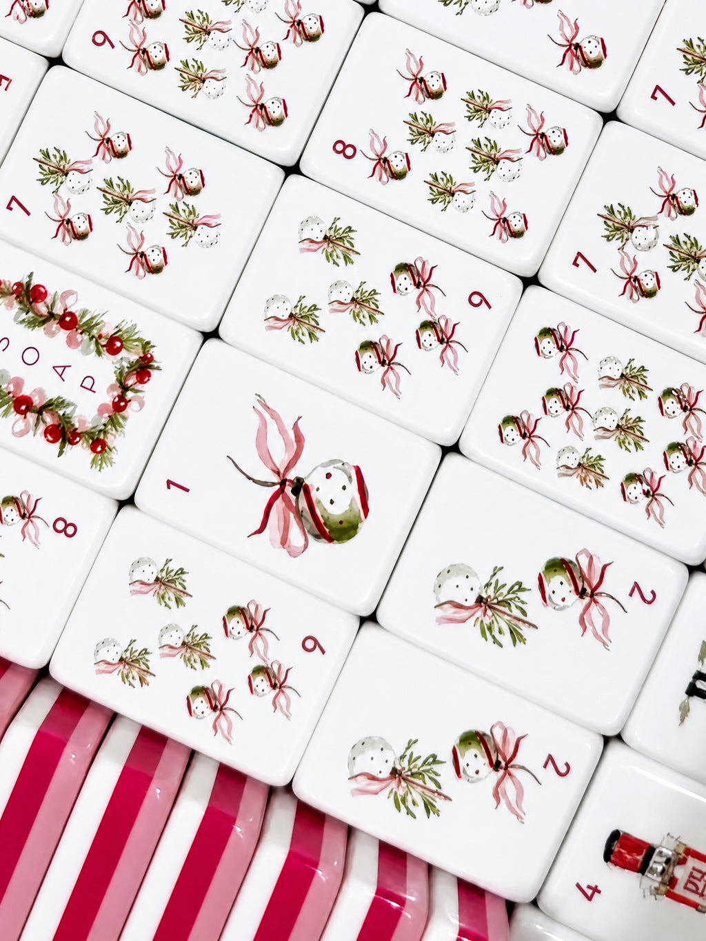 160 Pieces Pink Christmas Nutcracker American Mahjong Set Acrylic Printed Tiles Holiday Gift Game Set